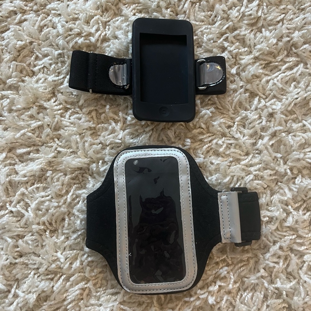 iPOD holders 🖤